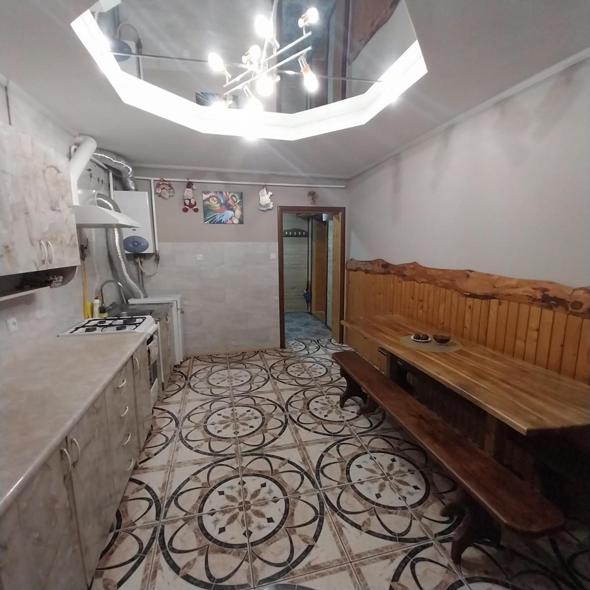 Затишний Дім Yaremche Exterior foto